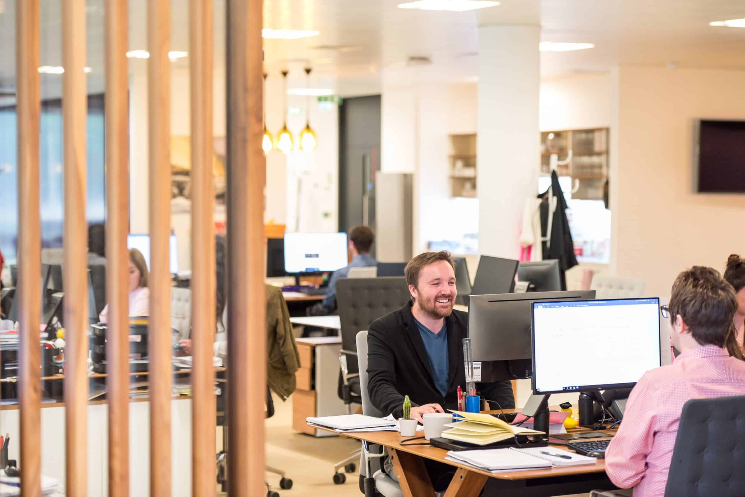 Få bedre akustik i hjemmet og på arbejdspladsen